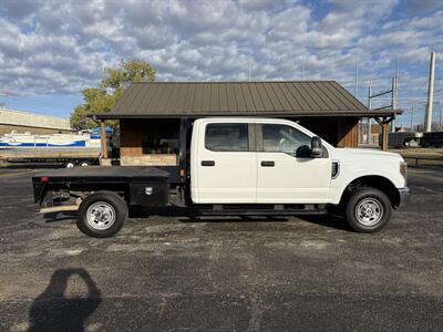 2019 Ford F-250 XL   - Photo 2 - Nocona, TX 76255