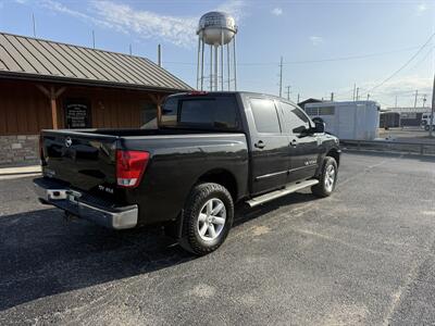 2013 Nissan Titan SV 4WD - Photo 3 - Nocona, TX 76255