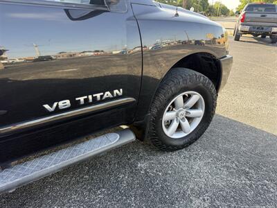 2013 Nissan Titan SV 4WD - Photo 20 - Nocona, TX 76255