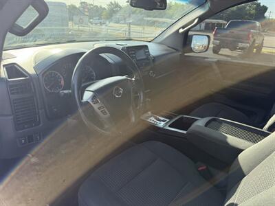 2013 Nissan Titan SV 4WD - Photo 12 - Nocona, TX 76255