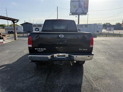 2013 Nissan Titan SV 4WD - Photo 4 - Nocona, TX 76255