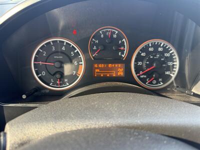 2013 Nissan Titan SV 4WD - Photo 15 - Nocona, TX 76255