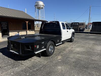 2007 Chevrolet Silverado 3500   - Photo 3 - Nocona, TX 76255
