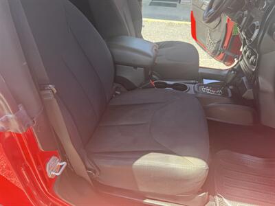 2015 Jeep Wrangler Sport - Photo 10 - Nocona, TX 76255