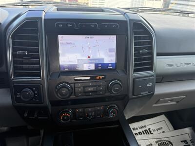 2020 Ford F-250 XLT   - Photo 14 - Nocona, TX 76255