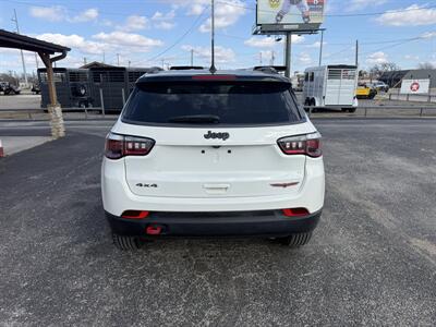 2019 Jeep Compass Trailhawk   - Photo 4 - Nocona, TX 76255
