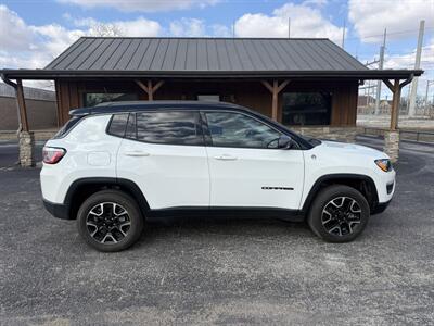 2019 Jeep Compass Trailhawk   - Photo 2 - Nocona, TX 76255