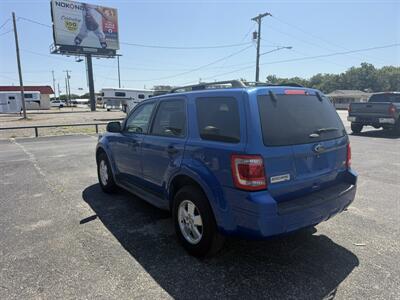 2012 Ford Escape XLT - Photo 5 - Nocona, TX 76255