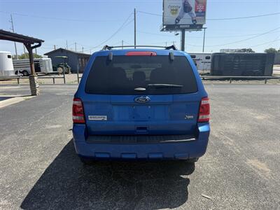 2012 Ford Escape XLT - Photo 4 - Nocona, TX 76255
