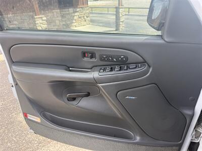 2004 Chevrolet Avalanche 1500   - Photo 17 - Nocona, TX 76255