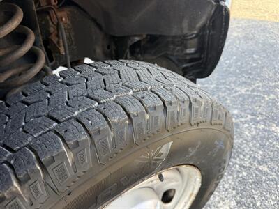 2012 Ford 250 XL 4WD - Photo 17 - Nocona, TX 76255