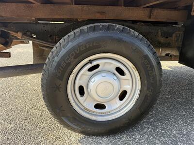 2012 Ford 250 XL 4WD - Photo 16 - Nocona, TX 76255