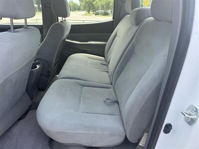 2007 Toyota Tacoma PreRunner V6 - Photo 11 - Nocona, TX 76255