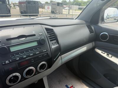 2007 Toyota Tacoma PreRunner V6 - Photo 13 - Nocona, TX 76255