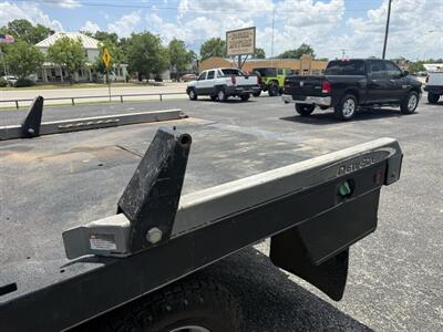 2016 Chevrolet Silverado 3500 4WD - Photo 16 - Nocona, TX 76255