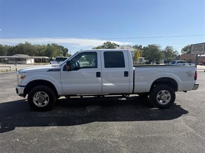 2015 Ford F-250 XLT 4WD   - Photo 6 - Nocona, TX 76255