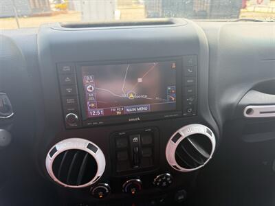 2014 Jeep Wrangler Polar Edition   - Photo 13 - Nocona, TX 76255
