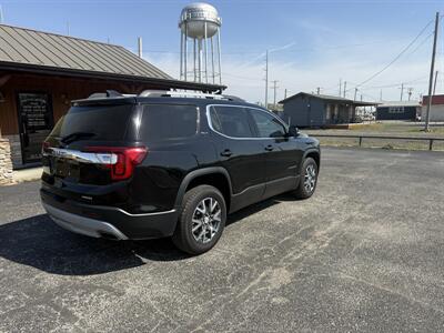 2023 GMC Acadia SLT   - Photo 3 - Nocona, TX 76255