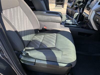 2021 Toyota Tundra SR5   - Photo 10 - Nocona, TX 76255