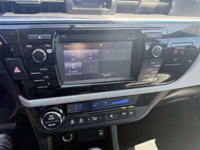 2014 Toyota Corolla LE   - Photo 15 - Nocona, TX 76255