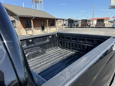 2018 Chevrolet Silverado 1500 LT Z71 CREW CAB - Photo 14 - Nocona, TX 76255