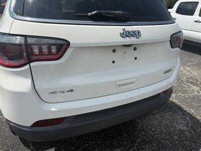 2018 Jeep Compass Latitude 4WD   - Photo 21 - Nocona, TX 76255