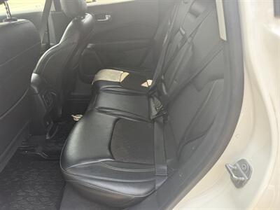 2018 Jeep Compass Latitude 4WD   - Photo 12 - Nocona, TX 76255