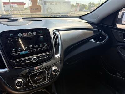 2016 Chevrolet Malibu LT - Photo 13 - Nocona, TX 76255