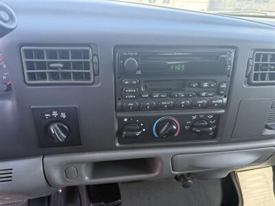 2002 Ford F-250 Crew Cab XLT 4WD - Photo 14 - Nocona, TX 76255
