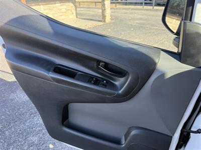 2019 Nissan NV200 S   - Photo 17 - Nocona, TX 76255