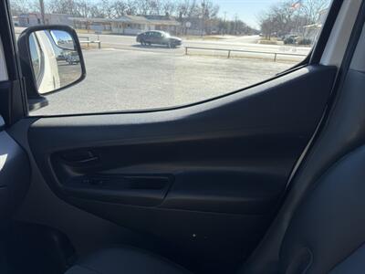 2019 Nissan NV200 S   - Photo 14 - Nocona, TX 76255