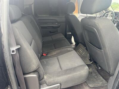 2010 Chevrolet Silverado 1500 LT   - Photo 11 - Nocona, TX 76255