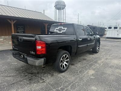 2010 Chevrolet Silverado 1500 LT   - Photo 3 - Nocona, TX 76255