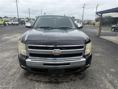 2010 Chevrolet Silverado 1500 LT   - Photo 8 - Nocona, TX 76255