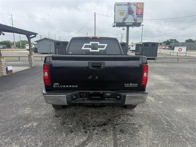 2010 Chevrolet Silverado 1500 LT   - Photo 4 - Nocona, TX 76255