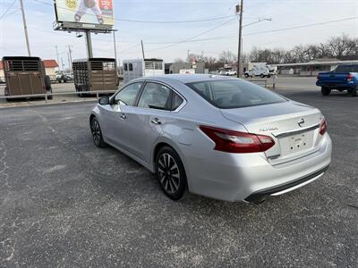 2018 Nissan Altima 2.5 SL   - Photo 5 - Nocona, TX 76255