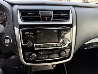 2018 Nissan Altima 2.5 SL   - Photo 16 - Nocona, TX 76255