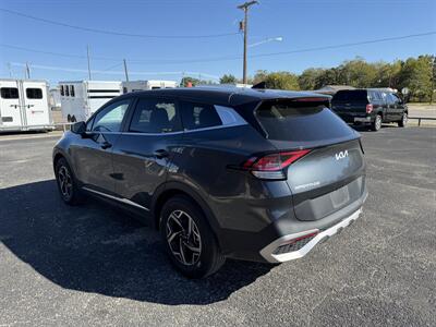 2023 Kia Sportage LX   - Photo 5 - Nocona, TX 76255