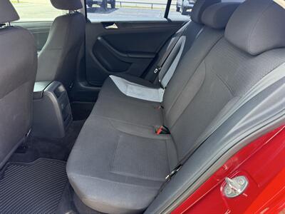 2016 Volkswagen Jetta 1.4T S   - Photo 11 - Nocona, TX 76255