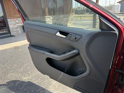 2016 Volkswagen Jetta 1.4T S   - Photo 15 - Nocona, TX 76255
