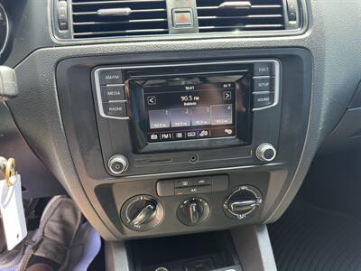 2016 Volkswagen Jetta 1.4T S   - Photo 13 - Nocona, TX 76255