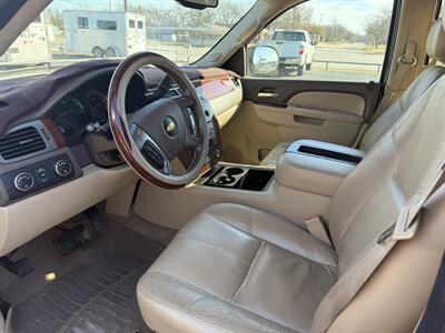 2012 Chevrolet Suburban LT 1500 4WD   - Photo 14 - Nocona, TX 76255