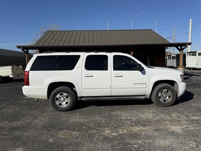 2012 Chevrolet Suburban LT 1500 4WD   - Photo 2 - Nocona, TX 76255