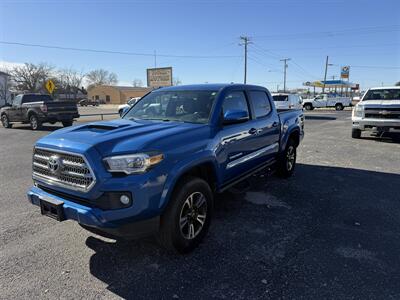 2017 Toyota Tacoma TRD Sport 4WD   - Photo 7 - Nocona, TX 76255