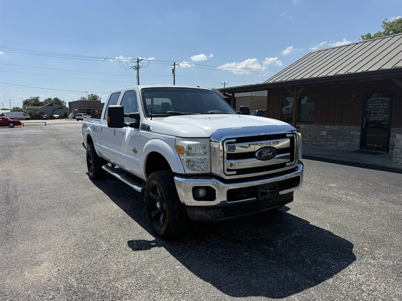 2012 Ford F-250 Lariat   - Photo 1 - Nocona, TX 76255