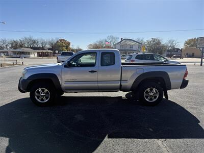 2013 Toyota Tacoma PreRunner - Photo 6 - Nocona, TX 76255