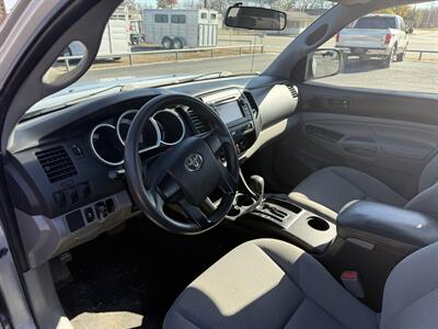 2013 Toyota Tacoma PreRunner - Photo 13 - Nocona, TX 76255