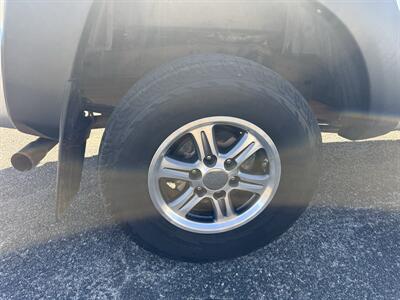 2013 Toyota Tacoma PreRunner - Photo 19 - Nocona, TX 76255