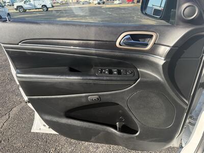 2014 Jeep Grand Cherokee Limited - Photo 18 - Nocona, TX 76255
