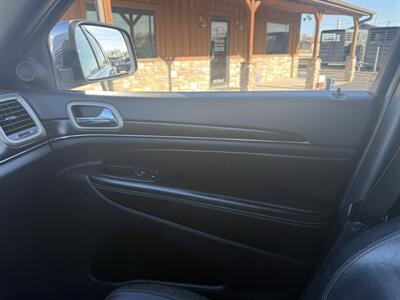 2014 Jeep Grand Cherokee Limited - Photo 14 - Nocona, TX 76255